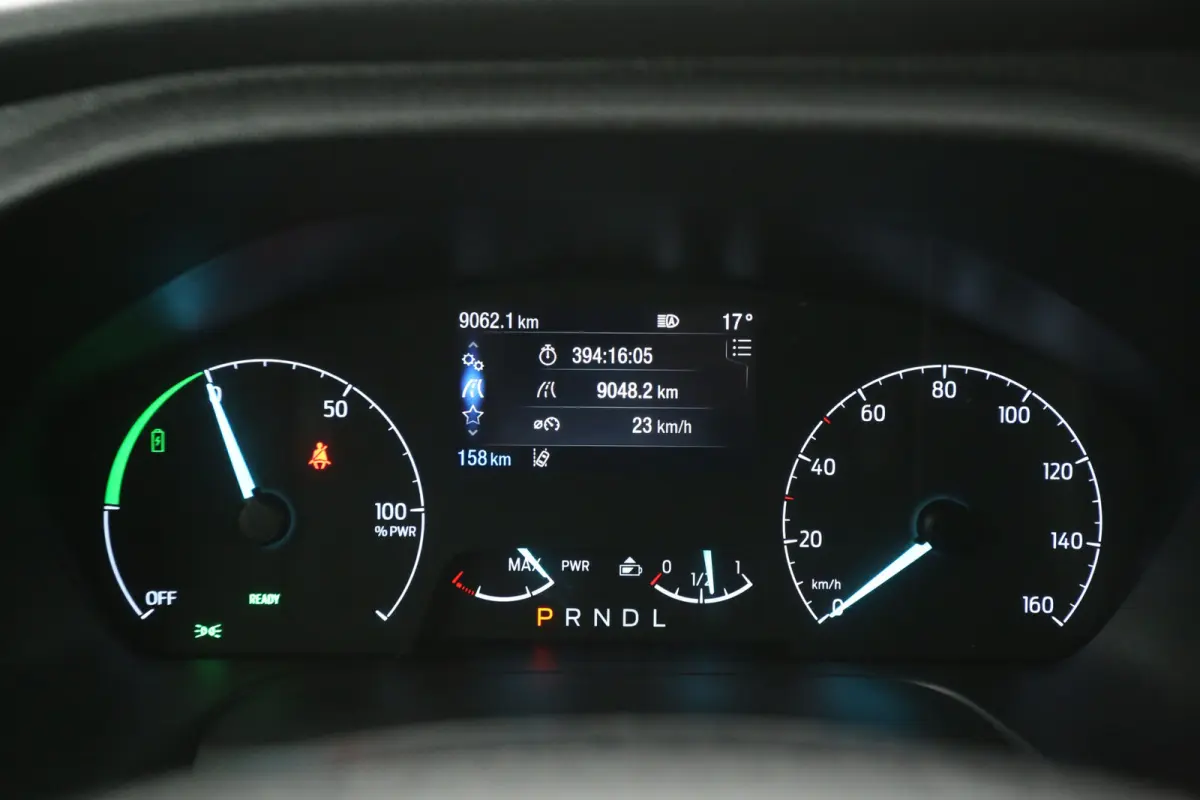 68 kWh L2H2 | Snelladen | SOH 97% | Clima | Camera | 3 Zits | Carplay | Cruise | Parkeersens.