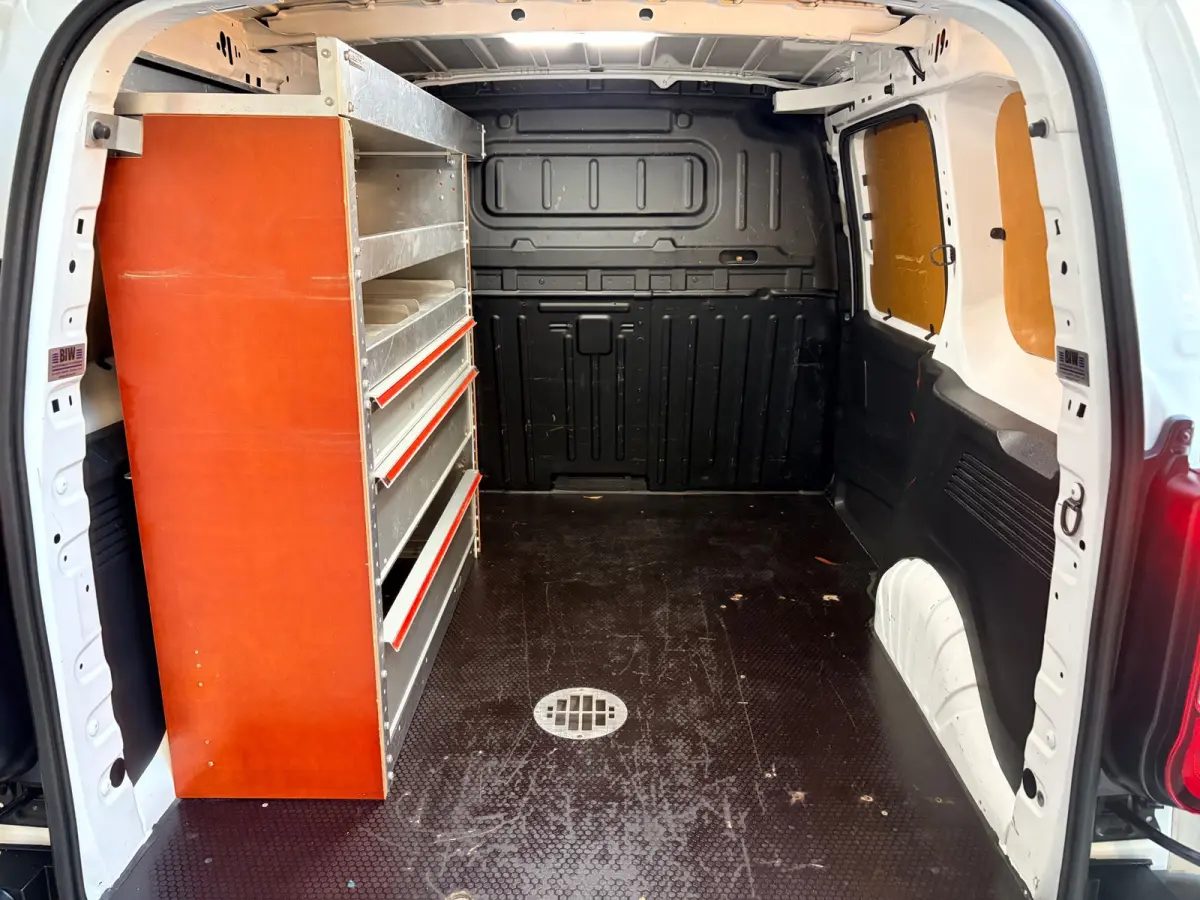 1.5D 102pk euro6 L1H1 Edition, Kasten, Trekhaak, Airco, Navigatie, CruiseControl, RIJKLAARPRIJS!