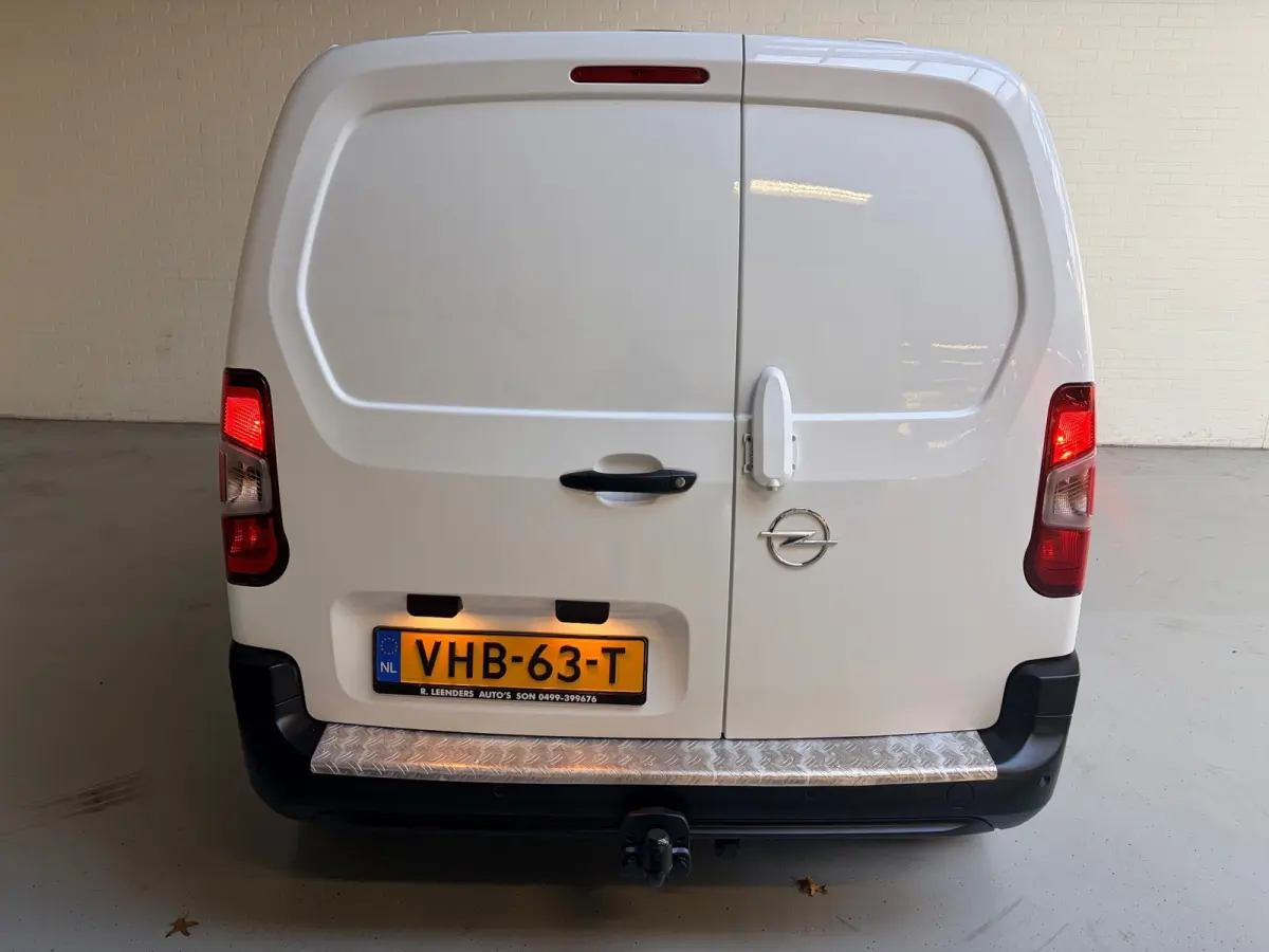 1.5D 102pk euro6 L1H1 Edition, Kasten, Trekhaak, Airco, Navigatie, CruiseControl, RIJKLAARPRIJS!