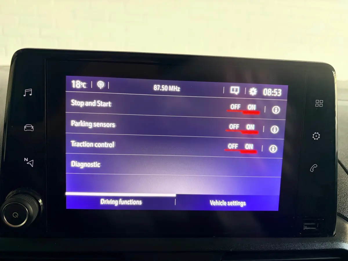 1.5D 102pk euro6 L1H1 Edition, Kasten, Trekhaak, Airco, Navigatie, CruiseControl, RIJKLAARPRIJS!