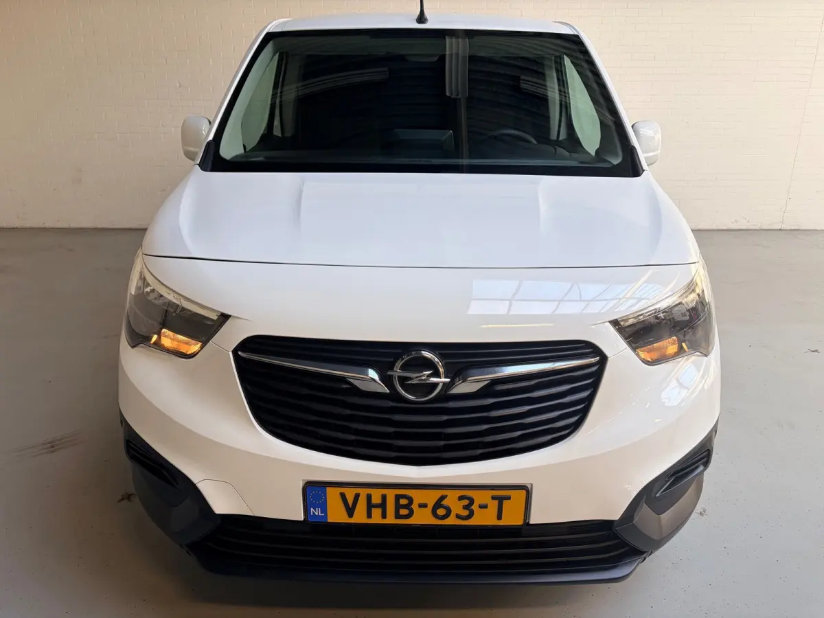 1.5D 102pk euro6 L1H1 Edition, Kasten, Trekhaak, Airco, Navigatie, CruiseControl, RIJKLAARPRIJS!