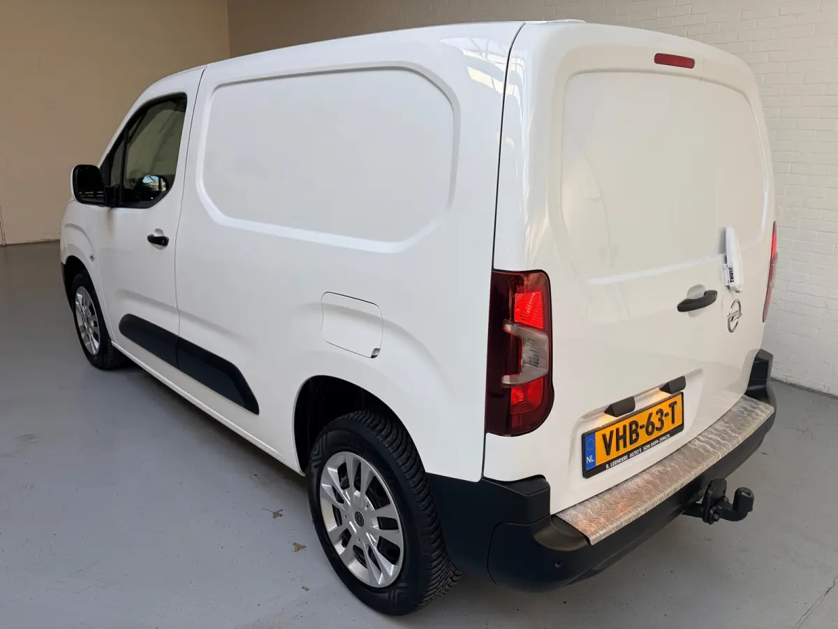 1.5D 102pk euro6 L1H1 Edition, Kasten, Trekhaak, Airco, Navigatie, CruiseControl, RIJKLAARPRIJS!