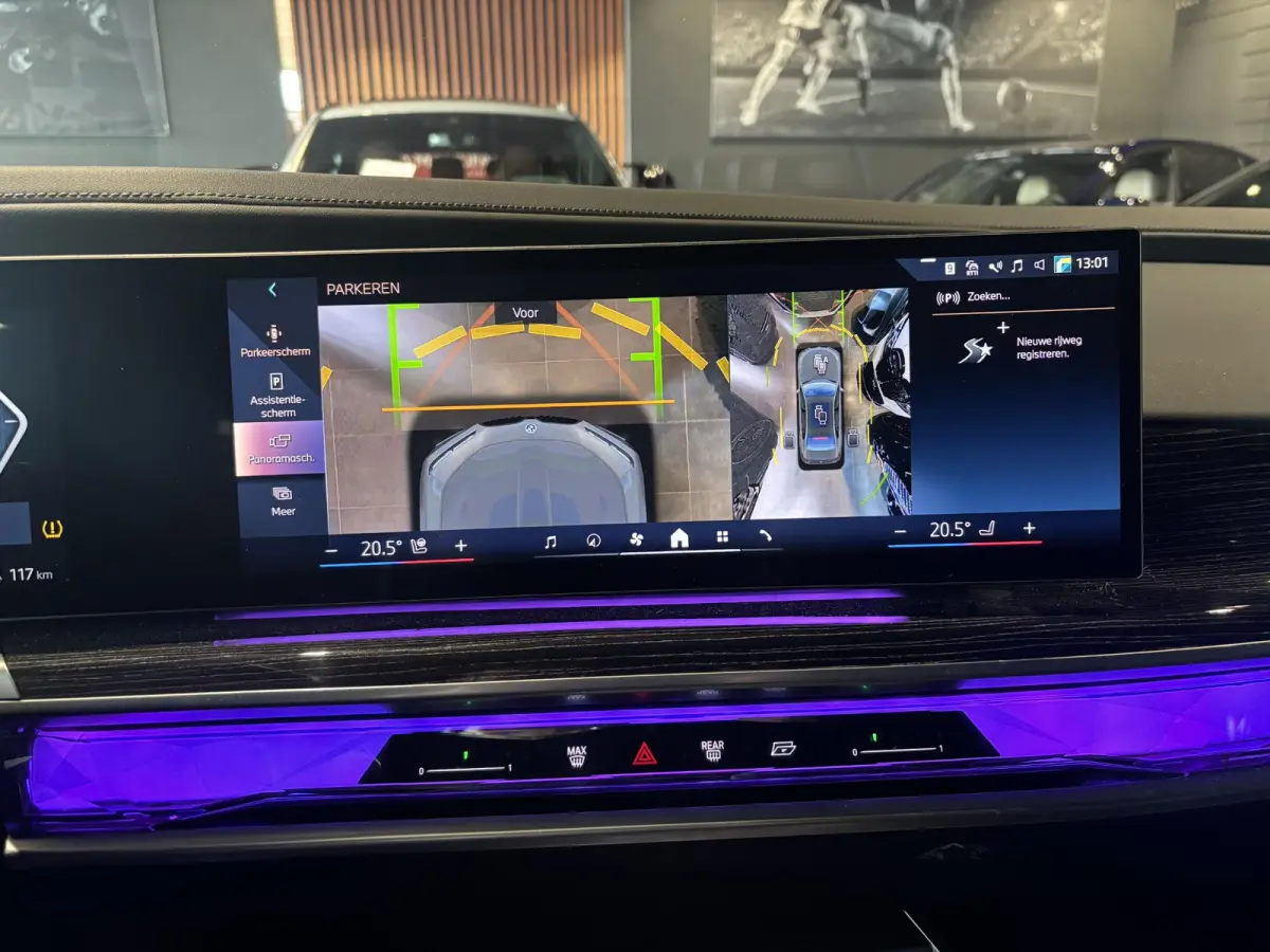 eDrive50 106 kWh | SOH 100 % | THEATER SCREEN | AUTOMATIC DOORS | CONNOISSER PACK | DRIVING ASSIST PROF | INTEGRAL ACTIVE STEERING | STOELMASSAGE | STOELVENTILATIE | SOFTCLOSE | SKYLOUNGE | 