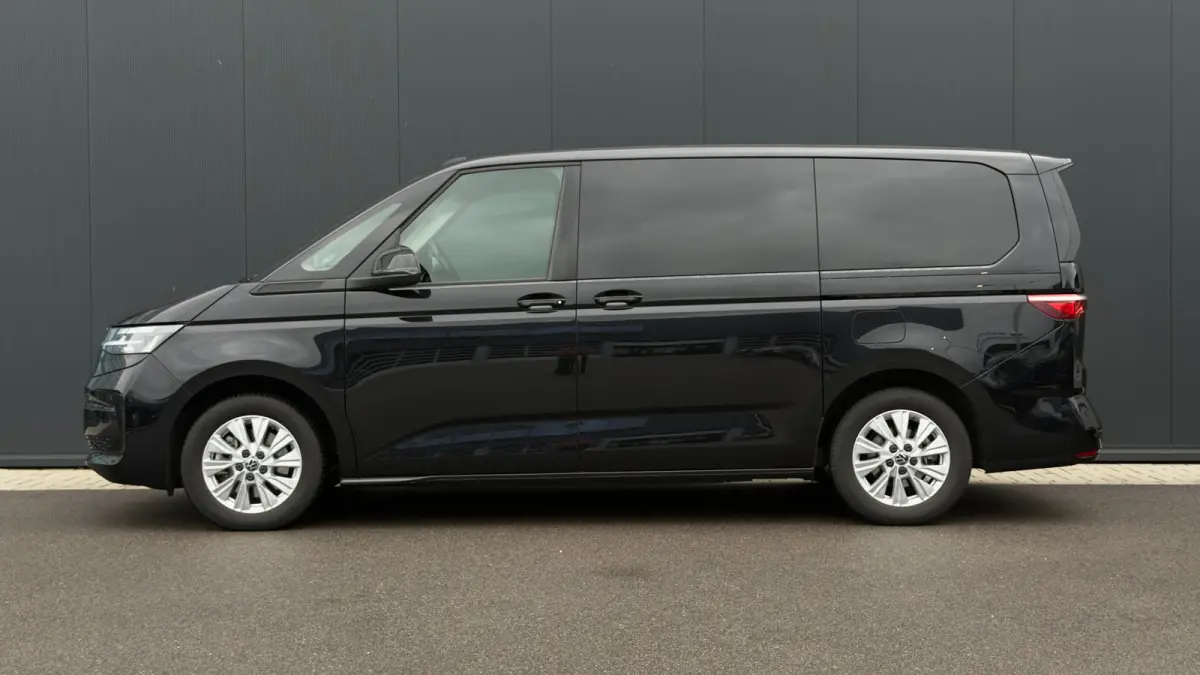 1.5 eHybrid L2 4Motion | Vis-a-Vis | Trekhaak | 7 Persoons | 4-Seizoenen Banden | App Connect