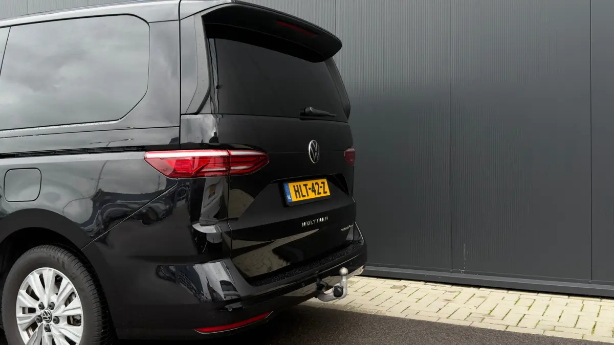 1.5 eHybrid L2 4Motion | Vis-a-Vis | Trekhaak | 7 Persoons | 4-Seizoenen Banden | App Connect