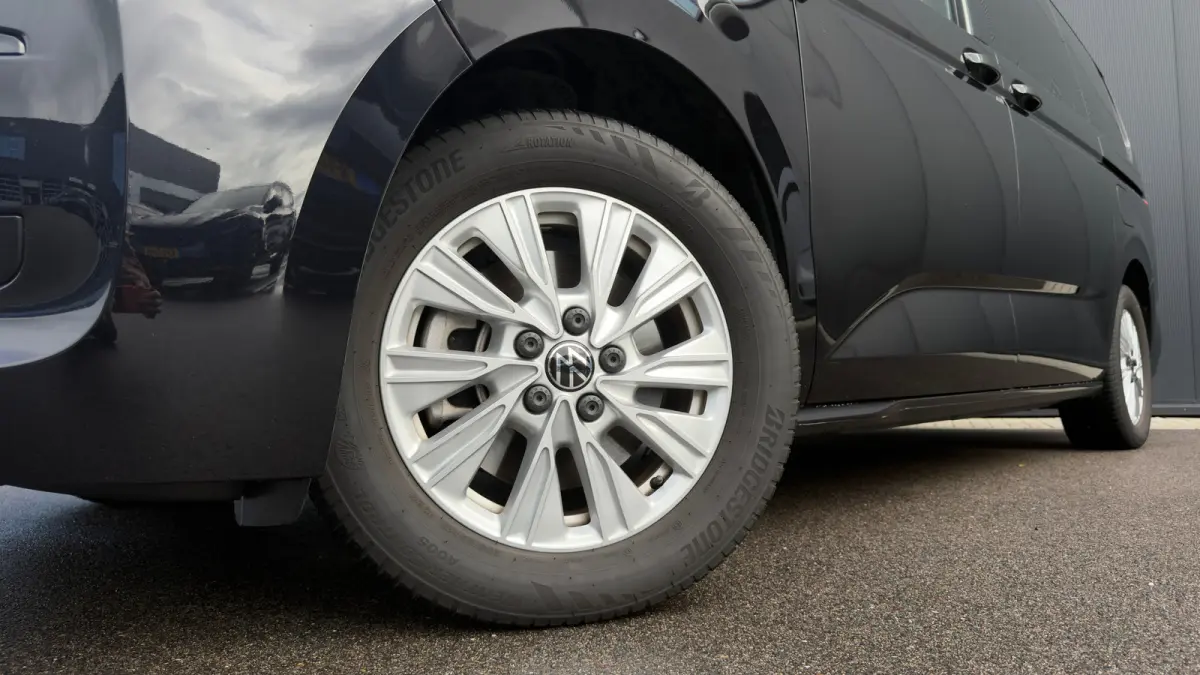 1.5 eHybrid L2 4Motion | Vis-a-Vis | Trekhaak | 7 Persoons | 4-Seizoenen Banden | App Connect