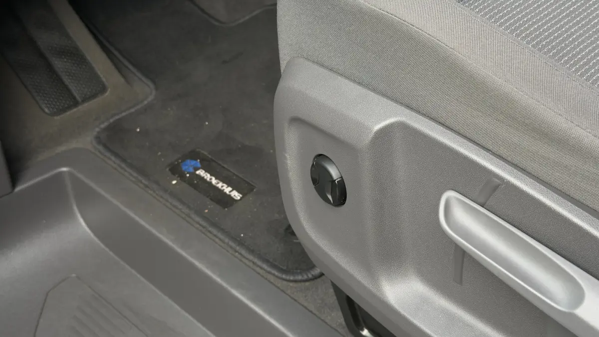 1.5 eHybrid L2 4Motion | Vis-a-Vis | Trekhaak | 7 Persoons | 4-Seizoenen Banden | App Connect