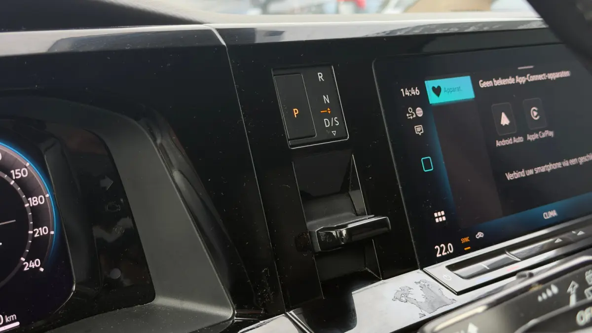 1.5 eHybrid L2 4Motion | Vis-a-Vis | Trekhaak | 7 Persoons | 4-Seizoenen Banden | App Connect