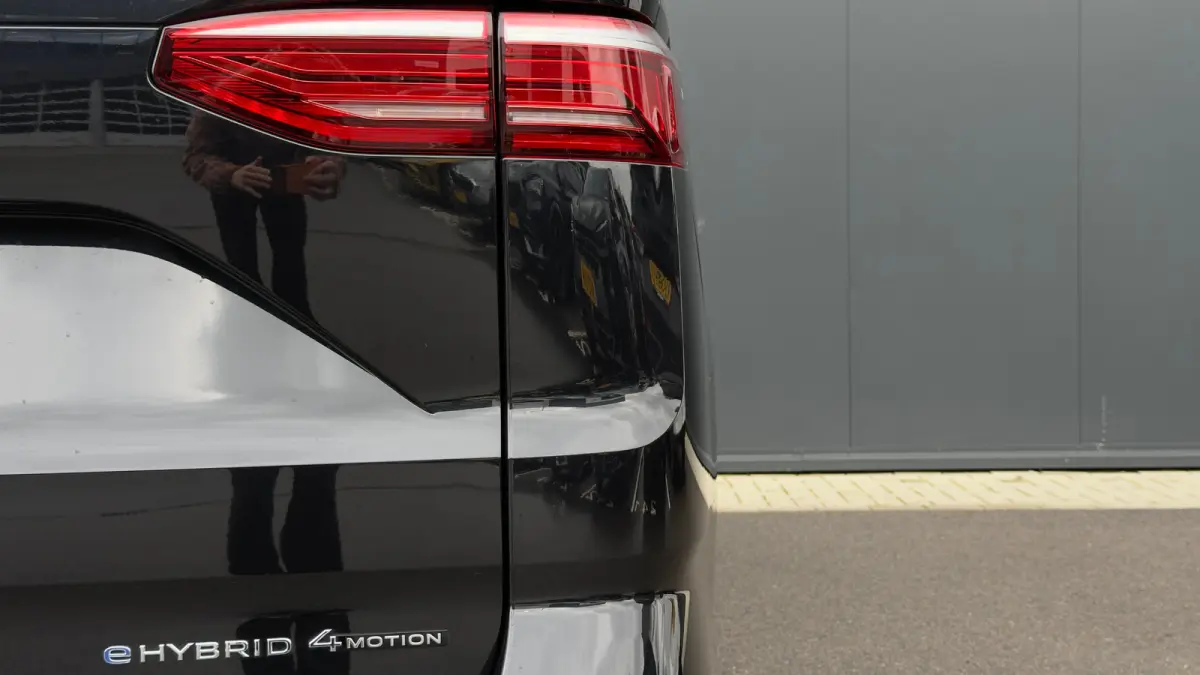 1.5 eHybrid L2 4Motion | Vis-a-Vis | Trekhaak | 7 Persoons | 4-Seizoenen Banden | App Connect