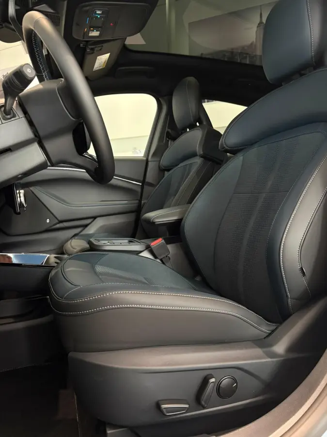 GT Extended AWD 91 kWh NIEUW TE BESTELLEN | CALIFORNIA SPECIAL | PANORAMADAK | B&O GELUIDSSYSTEEM | VERWARMBARE STOELEN | VERWARMBAAR STUURWIEL| ELEKTRISCHE ACHTERKLEP |