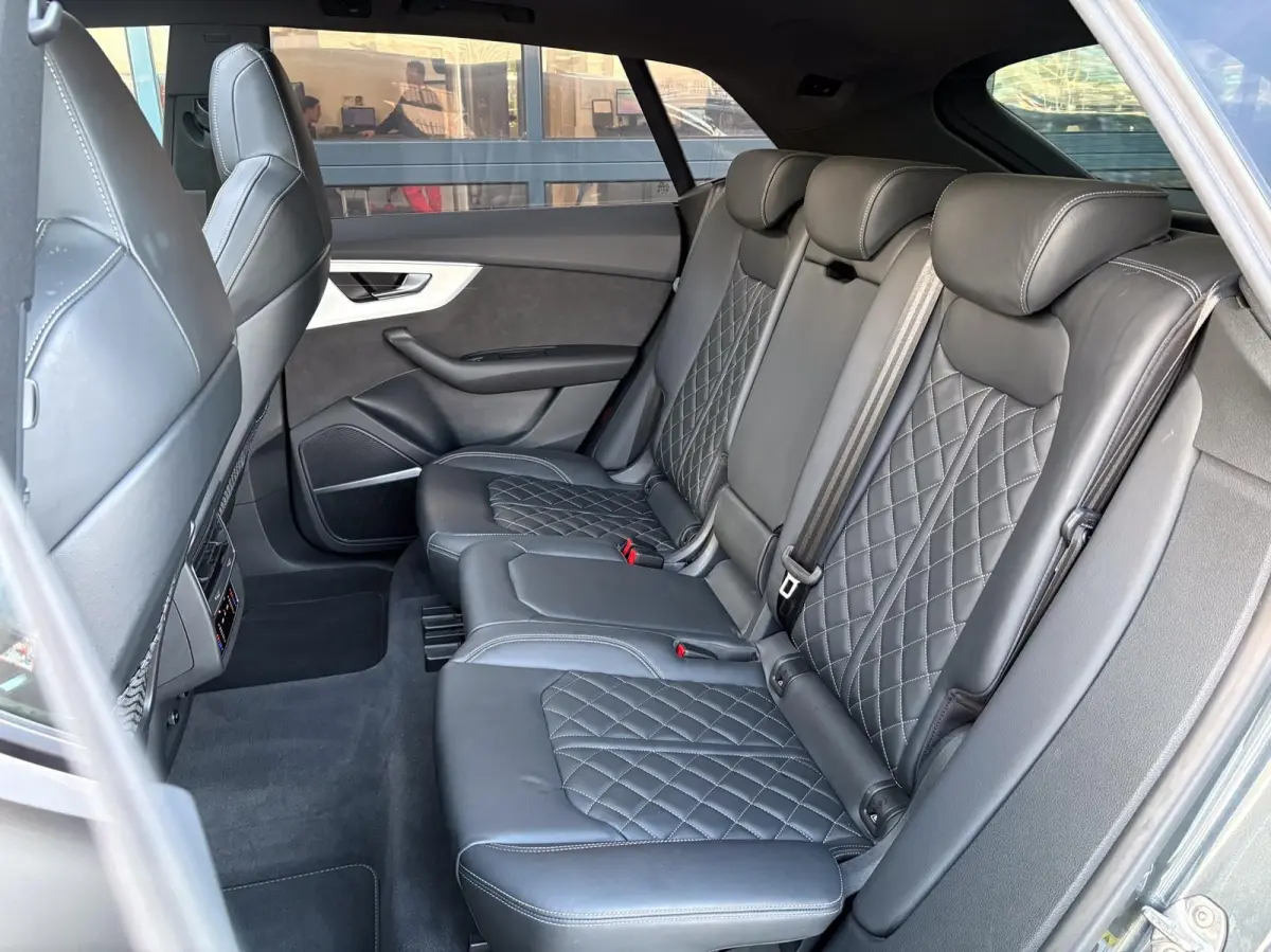 50 TDI 286pk quattro Pro Line Advanced | Sportstoelen Plus | Panoramadak | Luchtvering | Vierwielbesturing | Trekhaak