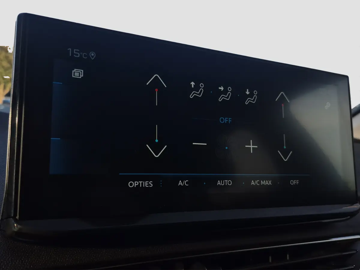 1.2 PureTech Allure Pack Business 7 persoons | Camera voor + Achter | Keyless | LED | Parkeersensoren | Full map navigatie | Carplay/android auto |