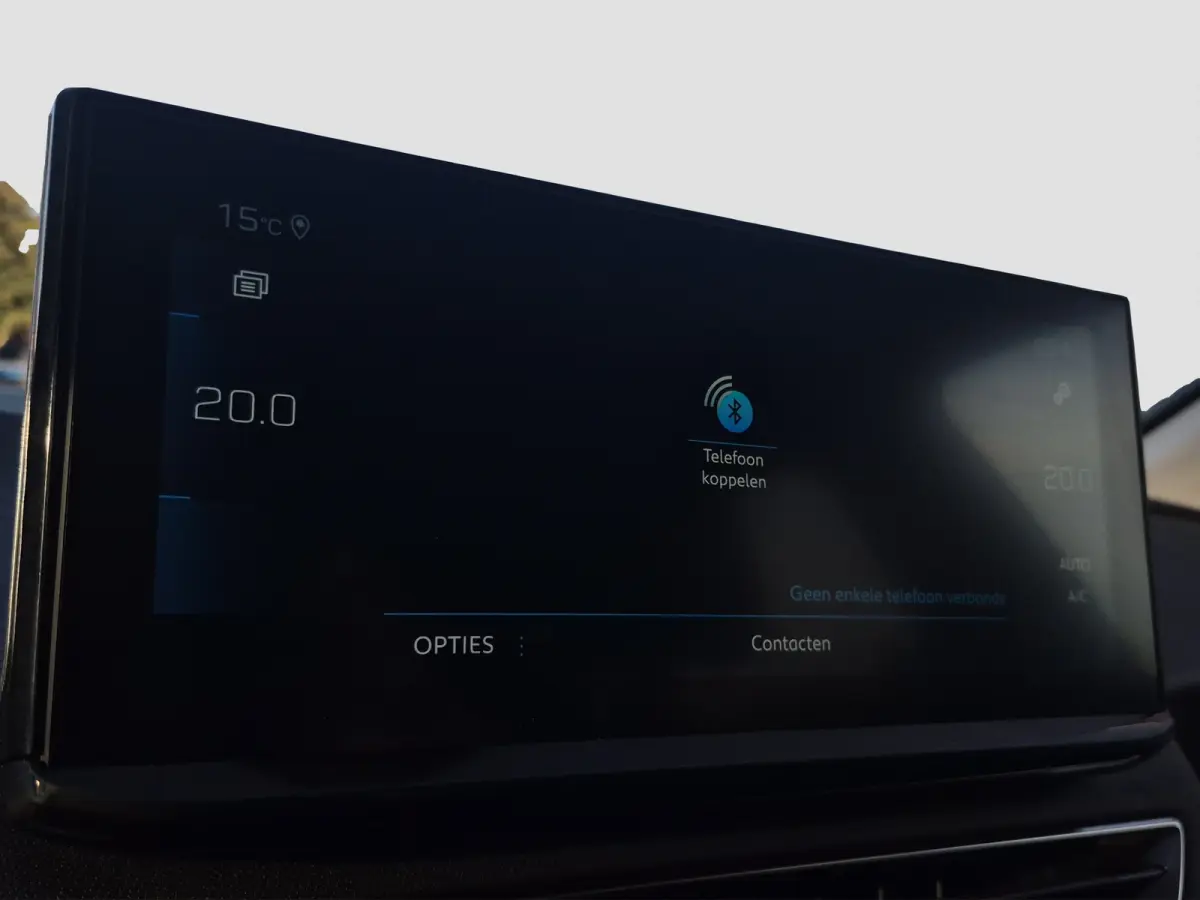 1.2 PureTech Allure Pack Business 7 persoons | Camera voor + Achter | Keyless | LED | Parkeersensoren | Full map navigatie | Carplay/android auto |