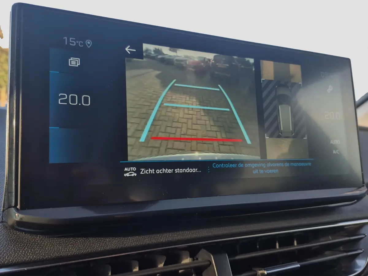 1.2 PureTech Allure Pack Business 7 persoons | Camera voor + Achter | Keyless | LED | Parkeersensoren | Full map navigatie | Carplay/android auto |