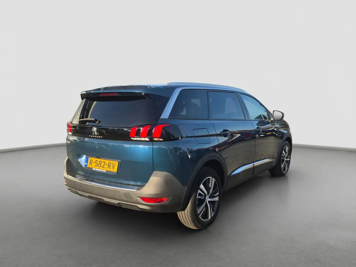 1.2 PureTech Allure Pack Business 7 persoons | Camera voor + Achter | Keyless | LED | Parkeersensoren | Full map navigatie | Carplay/android auto |