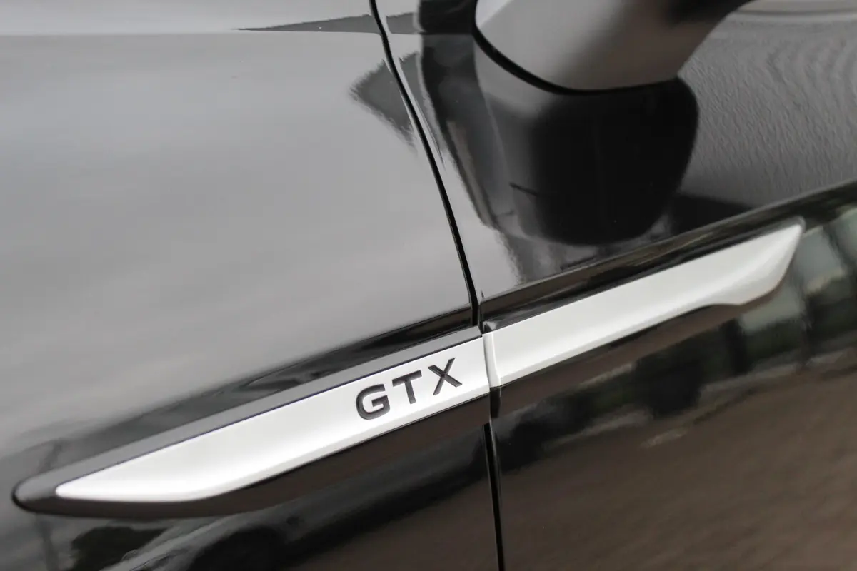 ID.5 GTX 77 kWh 299pk/Pano/21inch/Headup/Camera