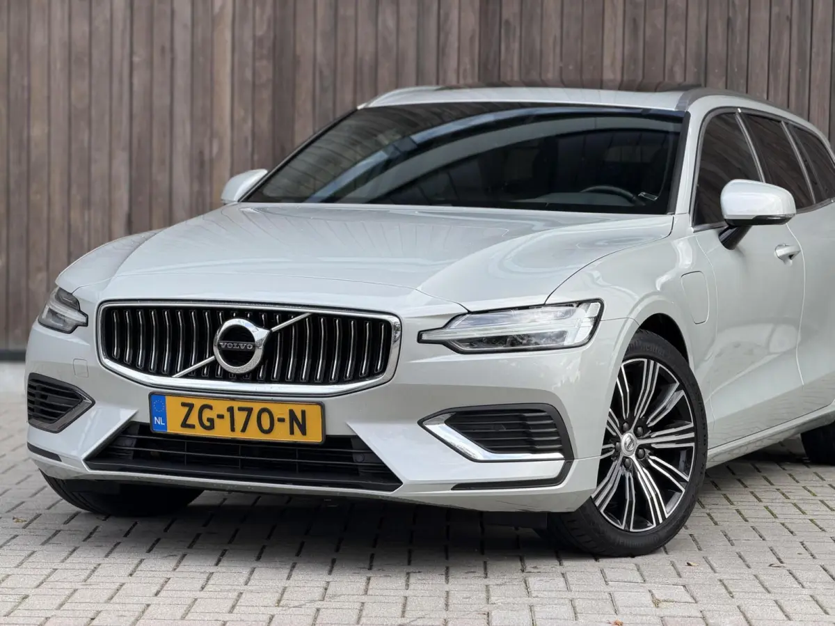 2.0 T8 Twin Engine AWD Inscription |TREKHAAK | PANORAMADAK | CAMERA | NL- AUTO