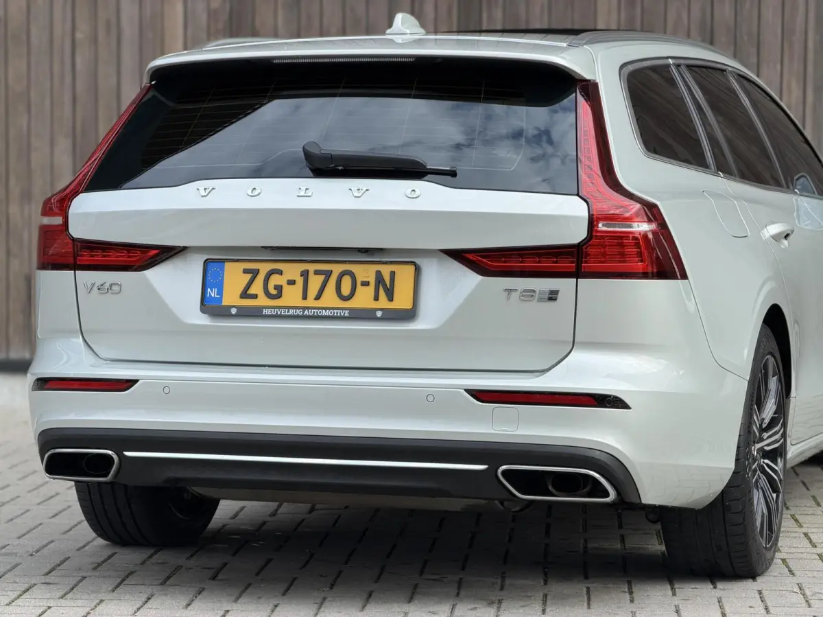 2.0 T8 Twin Engine AWD Inscription |TREKHAAK | PANORAMADAK | CAMERA | NL- AUTO