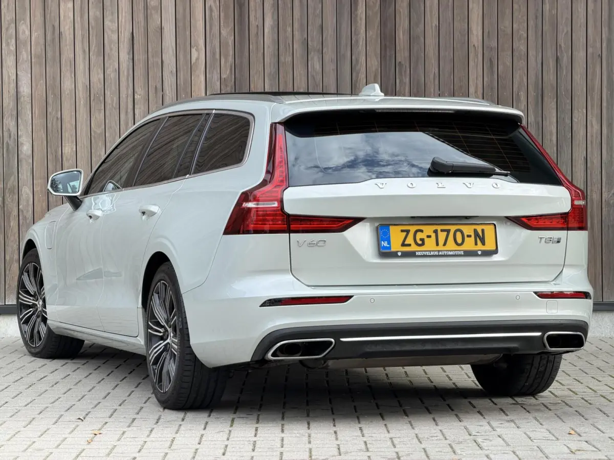 2.0 T8 Twin Engine AWD Inscription |TREKHAAK | PANORAMADAK | CAMERA | NL- AUTO