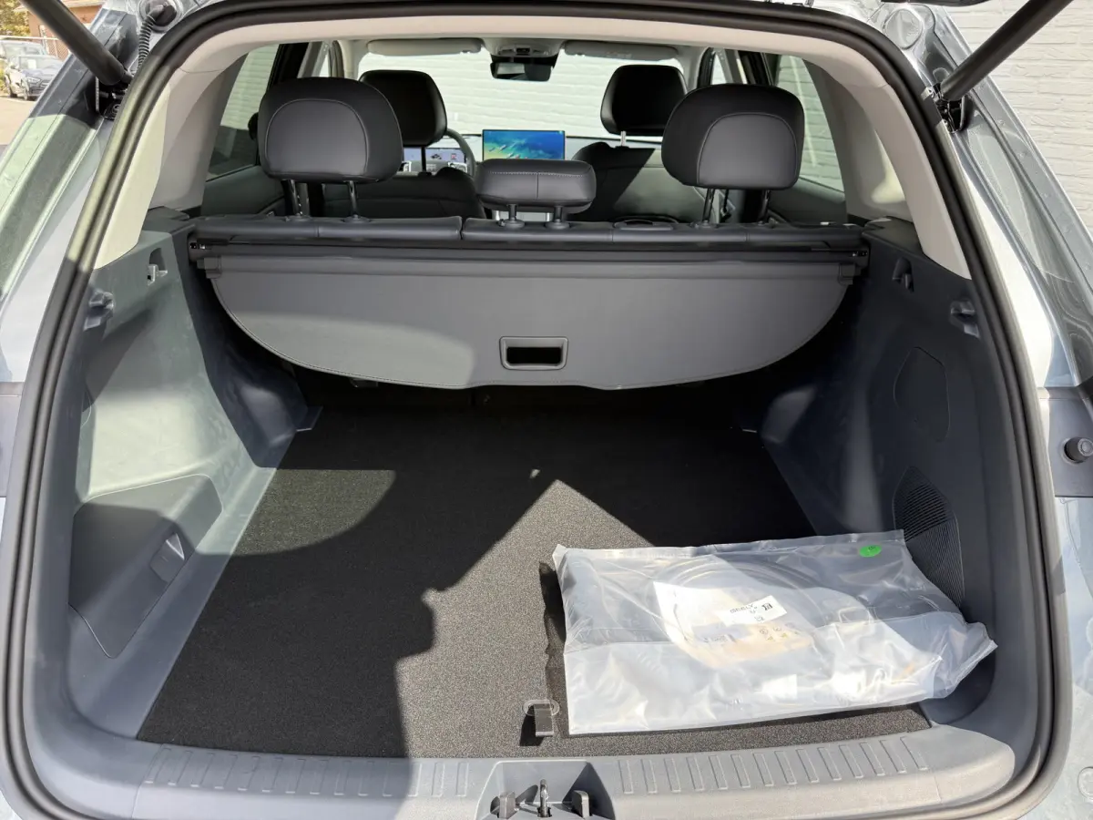 1.5 Max+ PHEV | Long Range | 8 jaar garantie | Geely Specialist | Pano