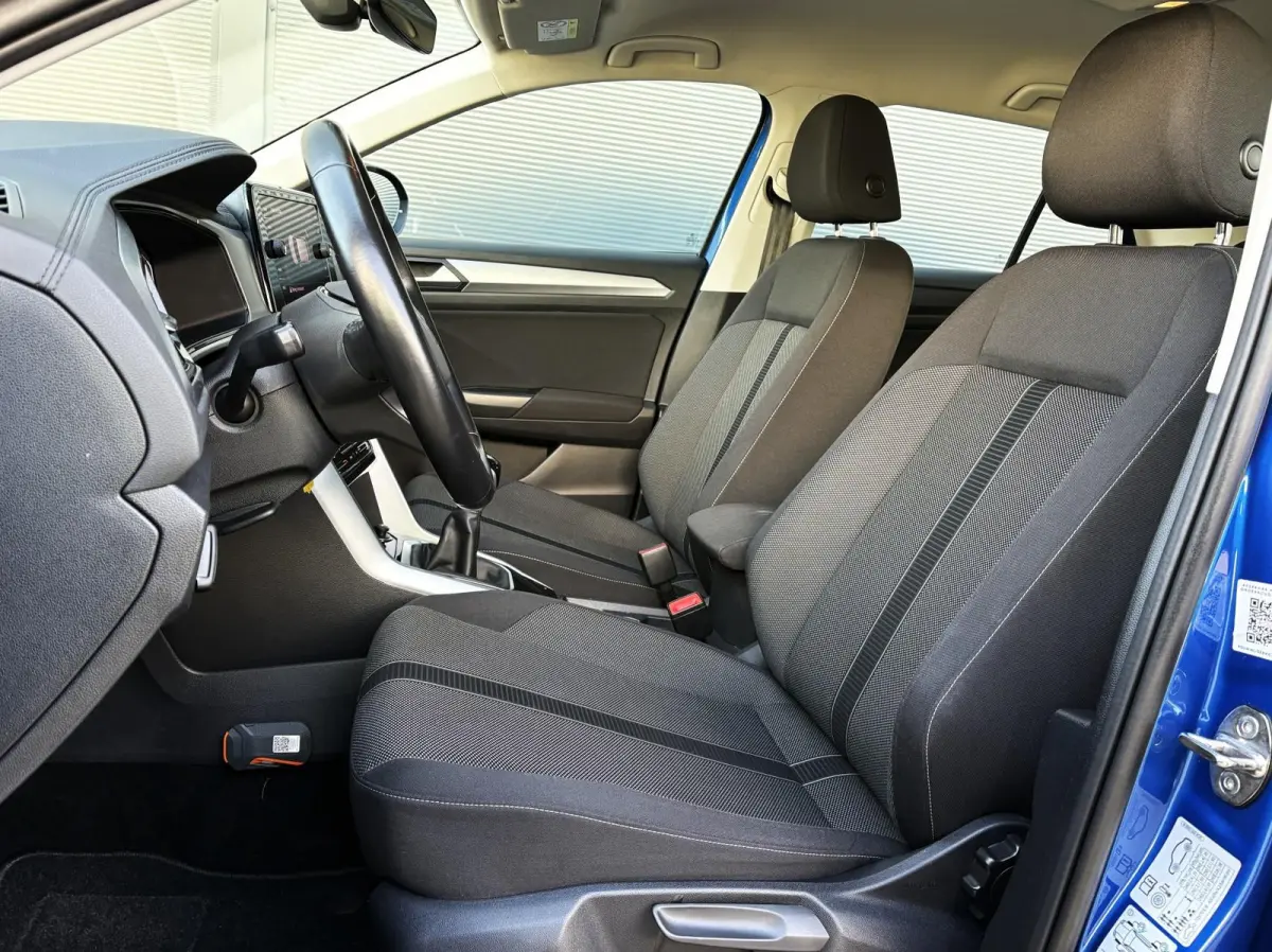 1.0 TSI 110pk Life | Navigatie | App Connect | ECC