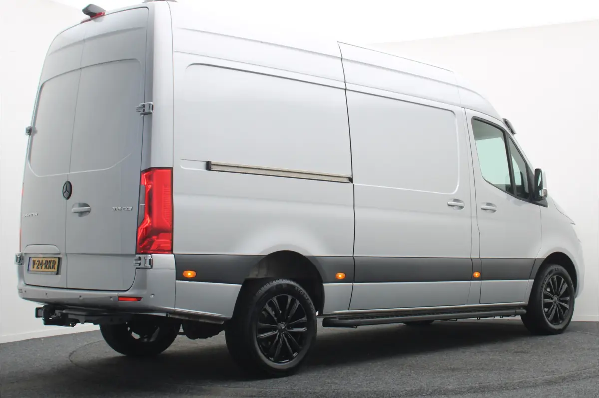 316 2.2 CDI Aut. L2H2 Standkachel, LED, Camera, Cruise, Apple Carplay, Airco, Zonneklep, Trekhaak, 18''