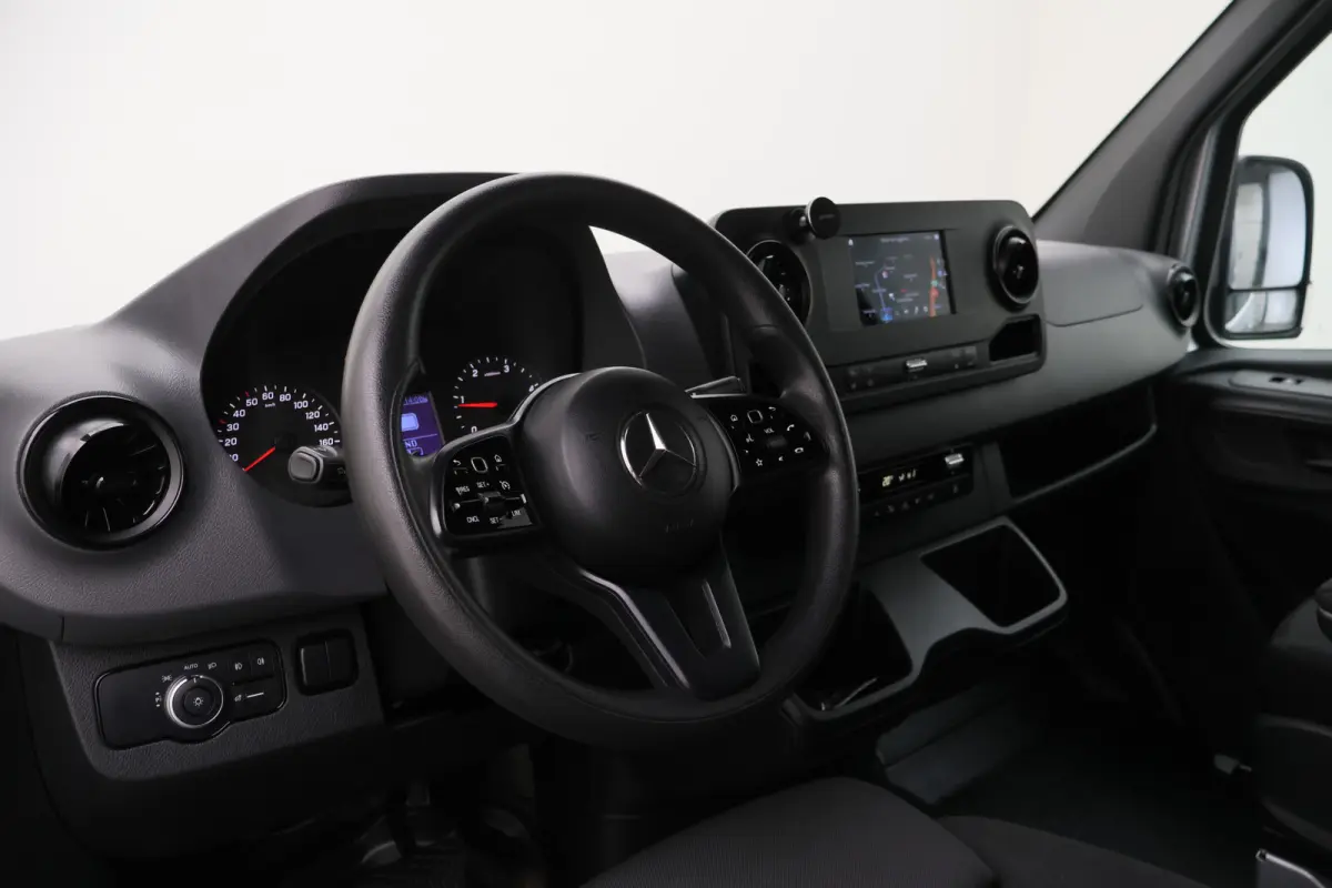 316 2.2 CDI Aut. L2H2 Standkachel, LED, Camera, Cruise, Apple Carplay, Airco, Zonneklep, Trekhaak, 18''