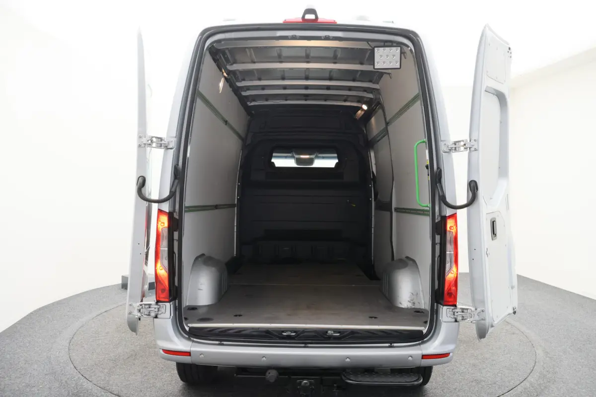 316 2.2 CDI Aut. L2H2 Standkachel, LED, Camera, Cruise, Apple Carplay, Airco, Zonneklep, Trekhaak, 18''