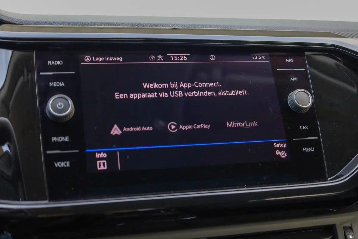 1.0 TSI 110pk DSG Life | Parkeersensoren | Adaptive Cruise | Apple Carplay/Android Auto