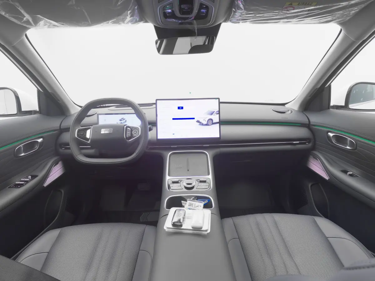 NEW | 1.5 Max+ | 18x BESCHIKBAAR | 136 KM ELEKTRISCH | PANO | HUD | ADAPTIVE | STOEL- EN STUURVERW. + VENT. + MASSAGE