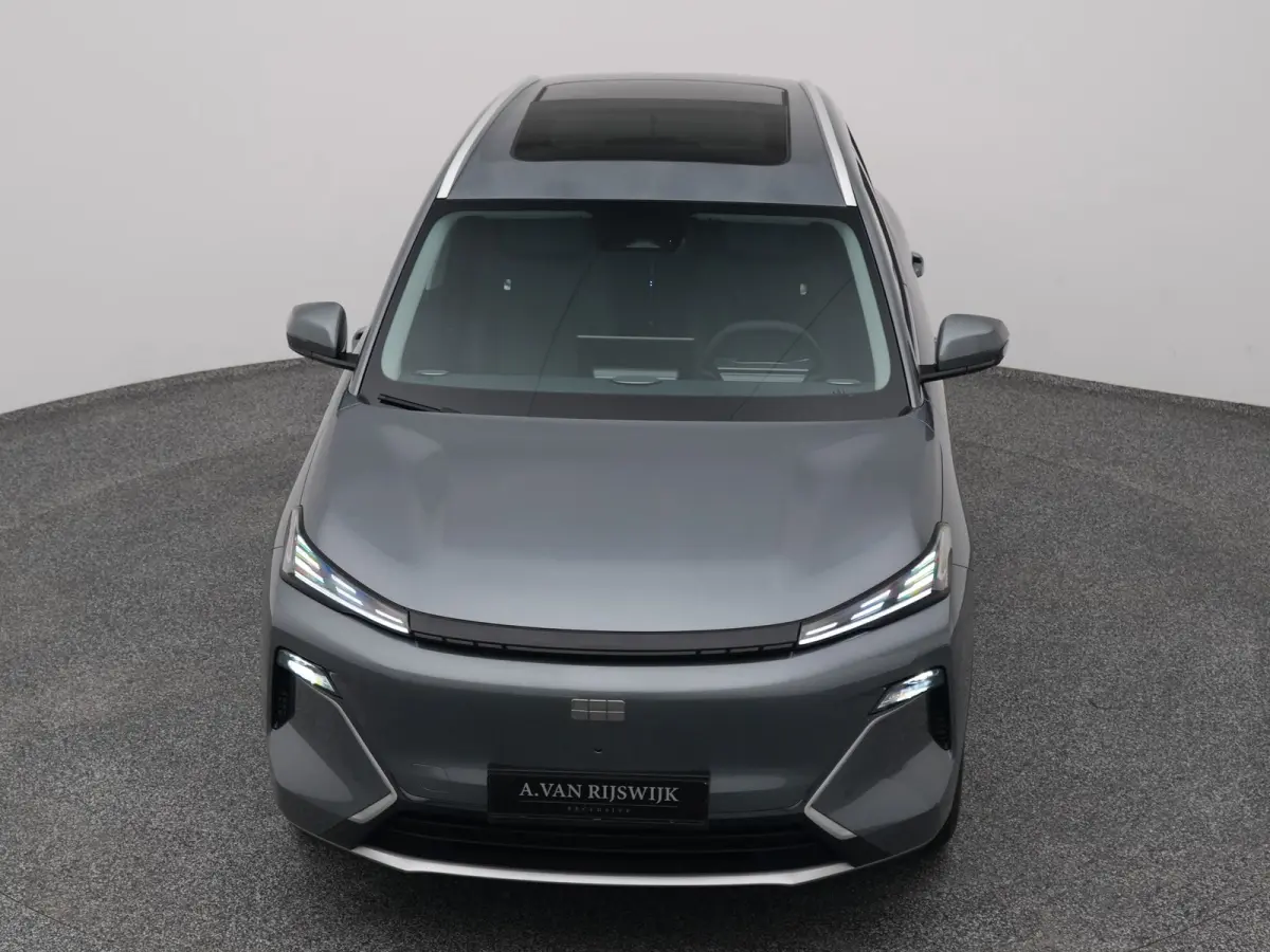 NEW | 1.5 Max+ | 18x BESCHIKBAAR | 136 KM ELEKTRISCH | PANO | HUD | ADAPTIVE | STOEL- EN STUURVERW. + VENT. + MASSAGE