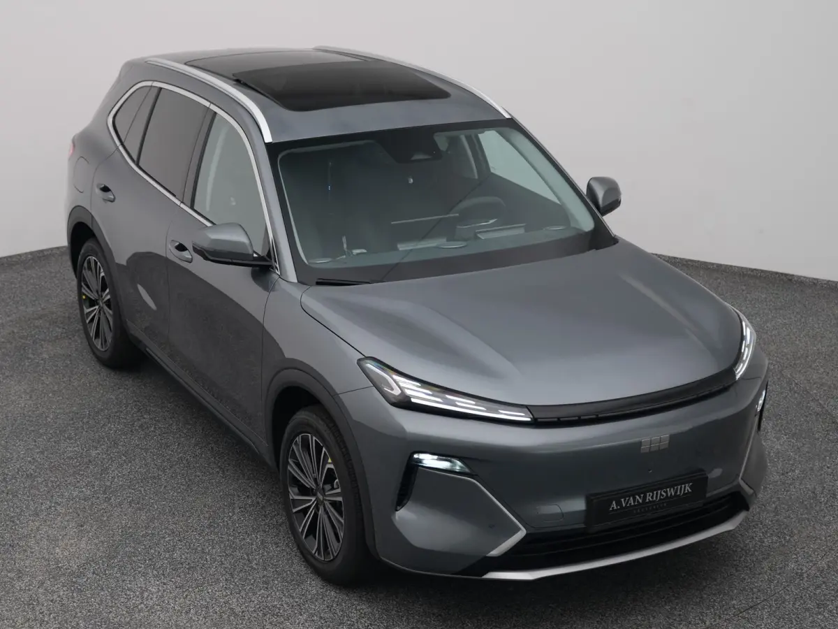 NEW | 1.5 Max+ | 18x BESCHIKBAAR | 136 KM ELEKTRISCH | PANO | HUD | ADAPTIVE | STOEL- EN STUURVERW. + VENT. + MASSAGE