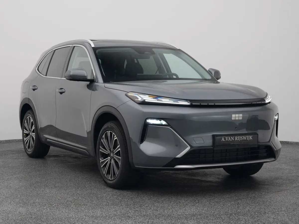 NEW | 1.5 Max+ | 18x BESCHIKBAAR | 136 KM ELEKTRISCH | PANO | HUD | ADAPTIVE | STOEL- EN STUURVERW. + VENT. + MASSAGE