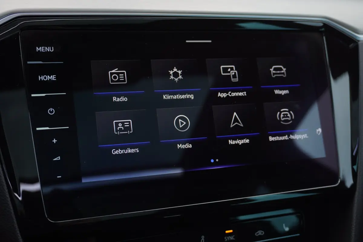 1.5 TSI R-Line Business + Panodak | Carplay | Automaat | Camera | Vol opties | Inruil mogelijk