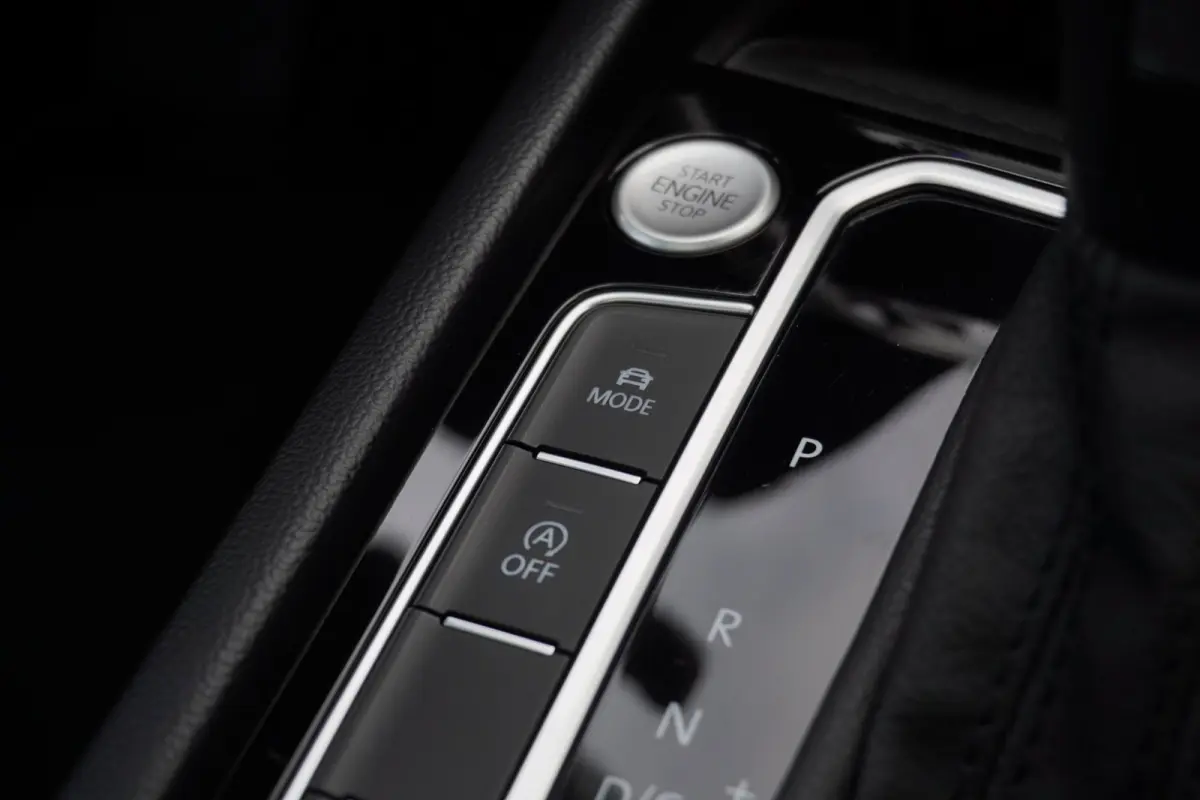 1.5 TSI R-Line Business + Panodak | Carplay | Automaat | Camera | Vol opties | Inruil mogelijk