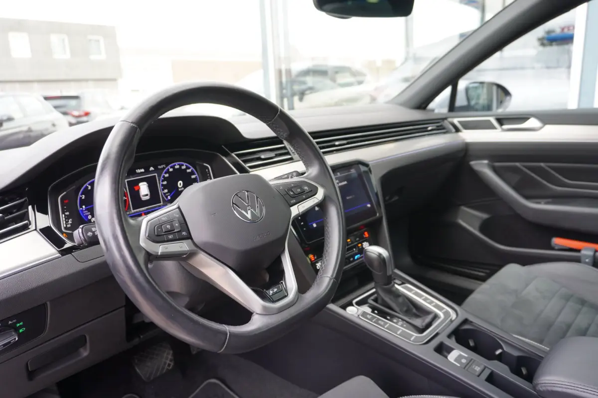 1.5 TSI R-Line Business + Panodak | Carplay | Automaat | Camera | Vol opties | Inruil mogelijk