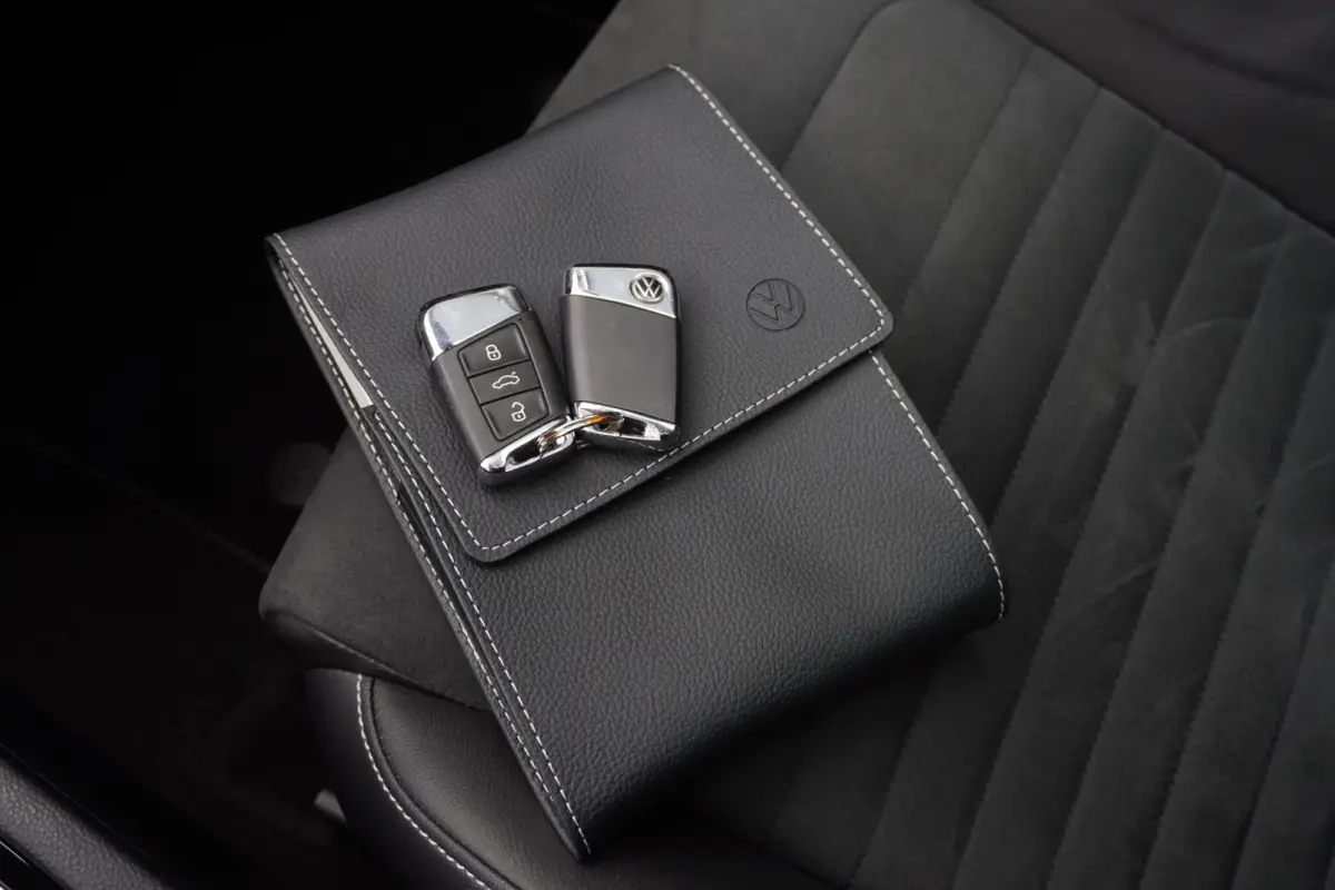 1.5 TSI R-Line Business + Panodak | Carplay | Automaat | Camera | Vol opties | Inruil mogelijk