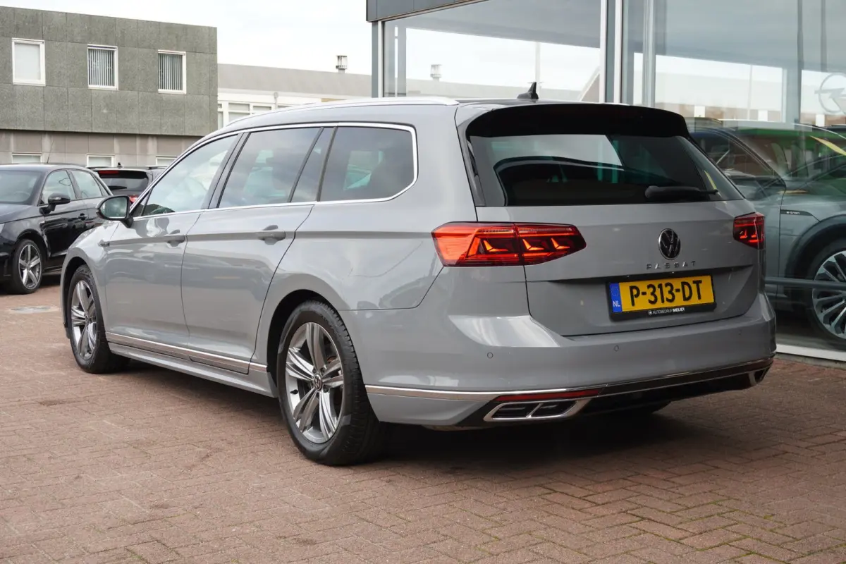1.5 TSI R-Line Business + Panodak | Carplay | Automaat | Camera | Vol opties | Inruil mogelijk