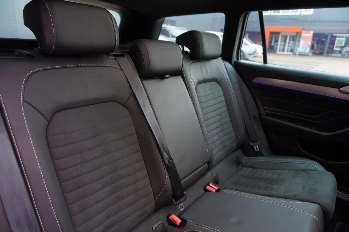 1.5 TSI R-Line Business + Panodak | Carplay | Automaat | Camera | Vol opties | Inruil mogelijk