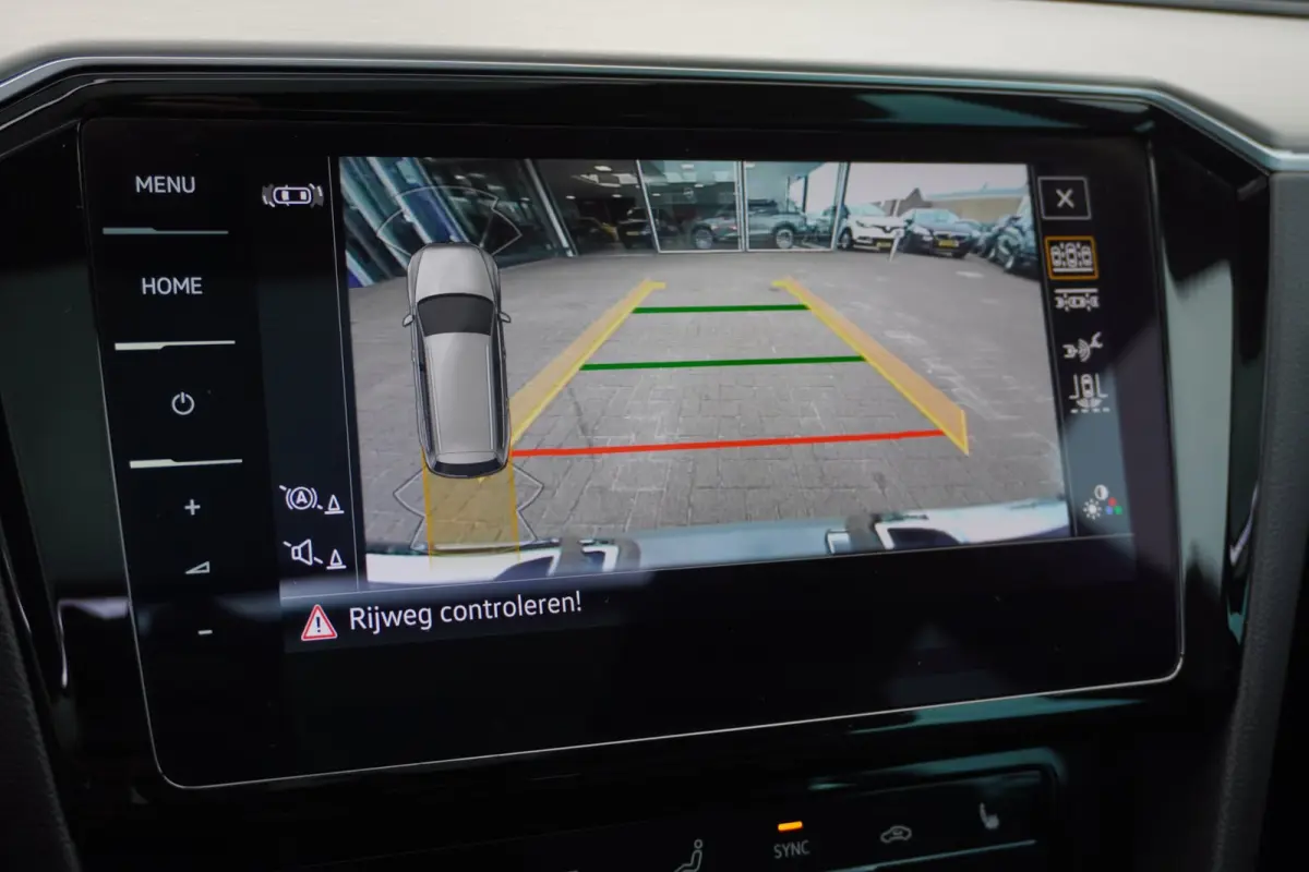 1.5 TSI R-Line Business + Panodak | Carplay | Automaat | Camera | Vol opties | Inruil mogelijk