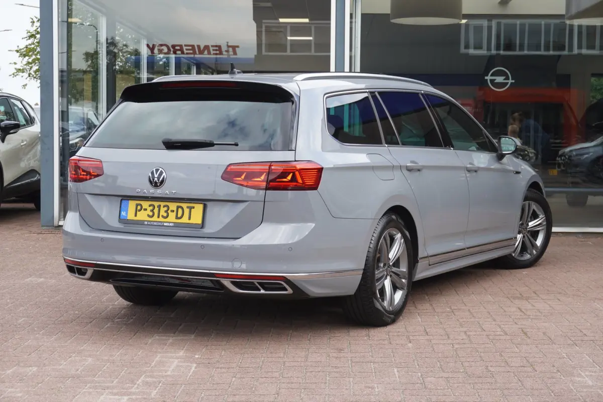 1.5 TSI R-Line Business + Panodak | Carplay | Automaat | Camera | Vol opties | Inruil mogelijk