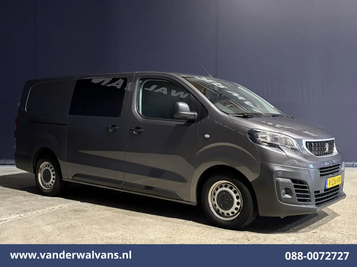 2.0 BlueHDI 123pk L3H1 Dubbele Cabine Euro6 Airco | 5-Zits | 2500kg Trekhaak Cruisecontrol, Parkeersensoren