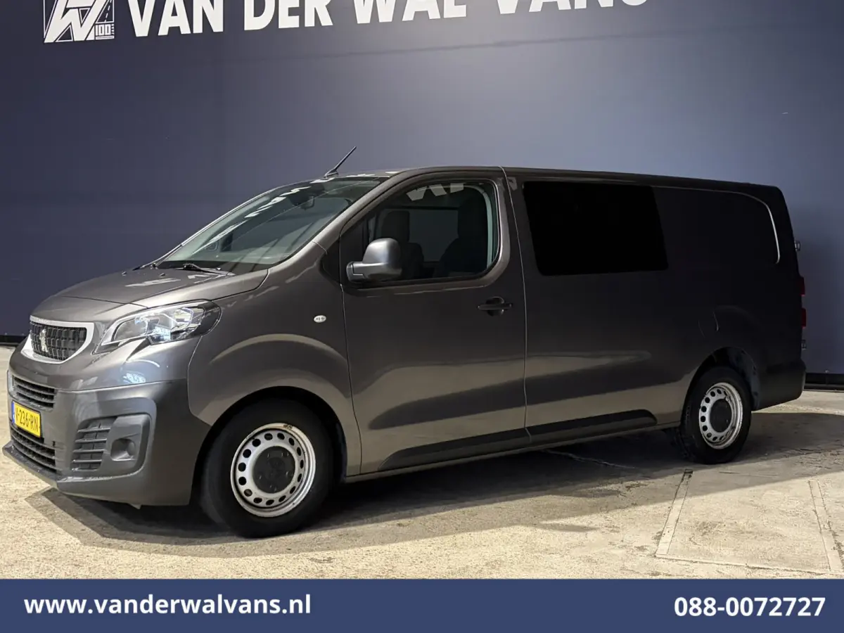 2.0 BlueHDI 123pk L3H1 Dubbele Cabine Euro6 Airco | 5-Zits | 2500kg Trekhaak Cruisecontrol, Parkeersensoren