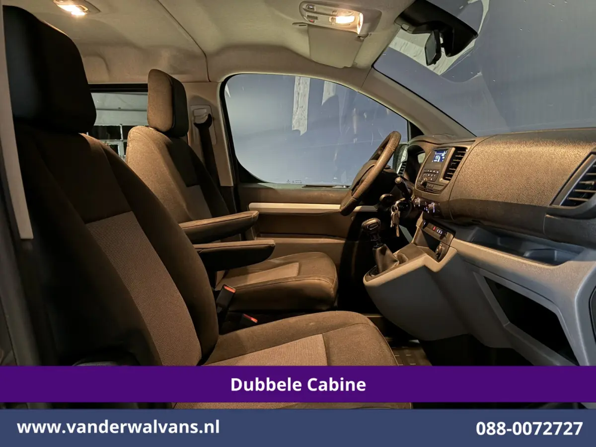 2.0 BlueHDI 123pk L3H1 Dubbele Cabine Euro6 Airco | 5-Zits | 2500kg Trekhaak Cruisecontrol, Parkeersensoren