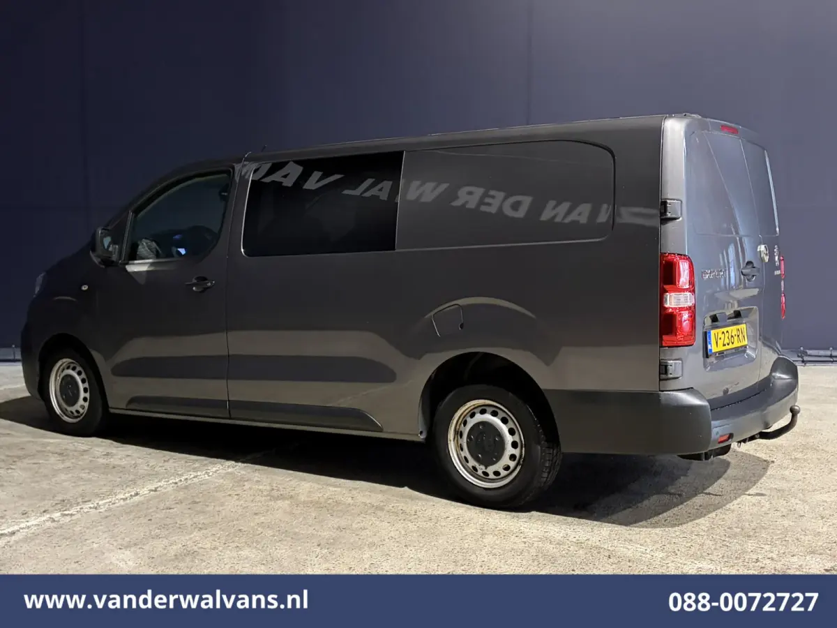 2.0 BlueHDI 123pk L3H1 Dubbele Cabine Euro6 Airco | 5-Zits | 2500kg Trekhaak Cruisecontrol, Parkeersensoren