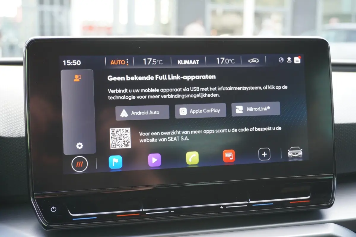 1.0 eTSI 110pk DSG FR Business Intense | Adaptive Cruise | Achteruitrijcamera | Navigatie | Fulllink