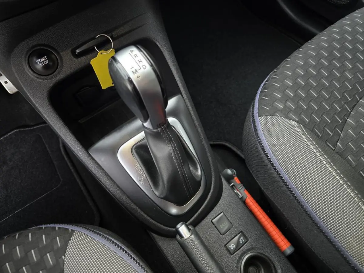 1.3 TCe Intens AUTOMAAT Clima|Cruise|Navi|Camera|Afn.Tr.Haak!!!