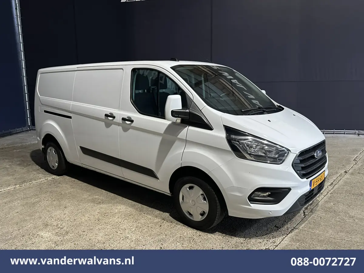 2.0 TDCI L2H1 Euro6 Airco | Camera | Navigatie | LED | Apple Carplay | Bijrijdersbank Cruisecontrol, Stoelverwarming, Verwarmde Voorruit, Parkeersensoren, 2670kg laadvermogen