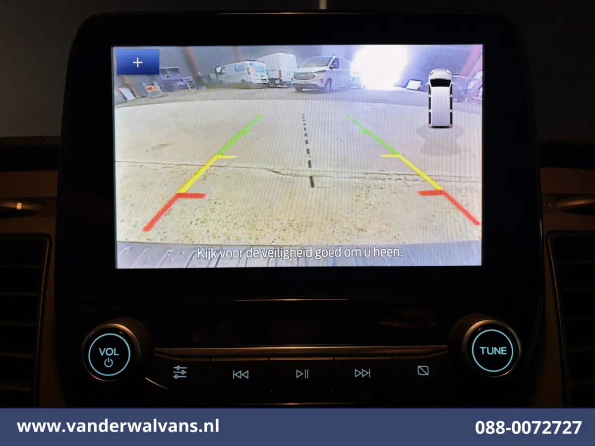 2.0 TDCI L2H1 Euro6 Airco | Camera | Navigatie | LED | Apple Carplay | Bijrijdersbank Cruisecontrol, Stoelverwarming, Verwarmde Voorruit, Parkeersensoren, 2670kg laadvermogen