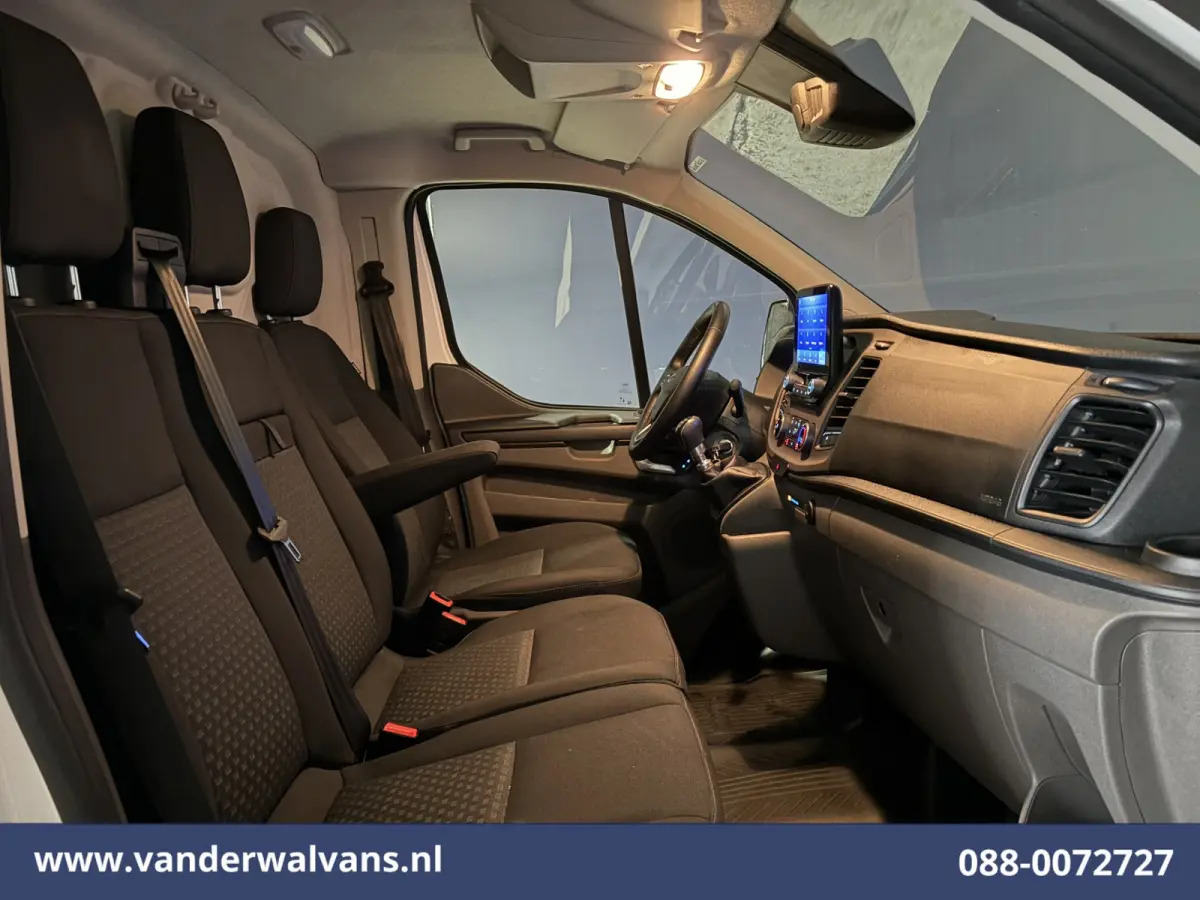 2.0 TDCI L2H1 Euro6 Airco | Camera | Navigatie | LED | Apple Carplay | Bijrijdersbank Cruisecontrol, Stoelverwarming, Verwarmde Voorruit, Parkeersensoren, 2670kg laadvermogen